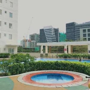 Condo In Avida Tower It Park , Lahug Cebu City, Fully Furnished
